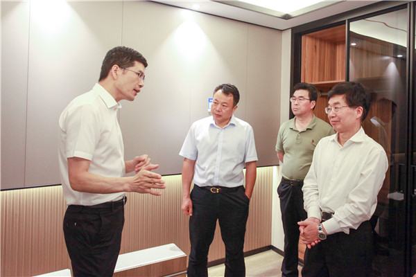 浙江省政协副主席郑继伟调研博盈国际绿筑