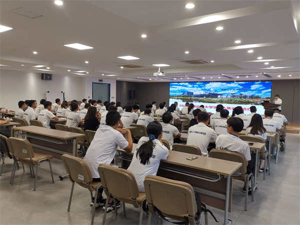 风华正茂 挥斥方遒丨博盈国际钢构集团2021年应届大学生新员工入职培训圆满收官！