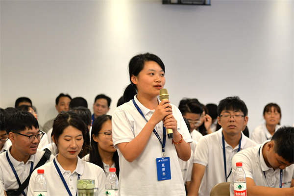 风华正茂 挥斥方遒丨博盈国际钢构集团2021年应届大学生新员工入职培训圆满收官！